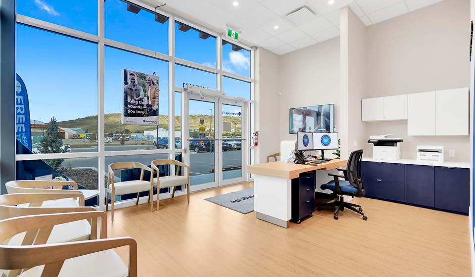 HearingLife Cochrane Clinic - reception