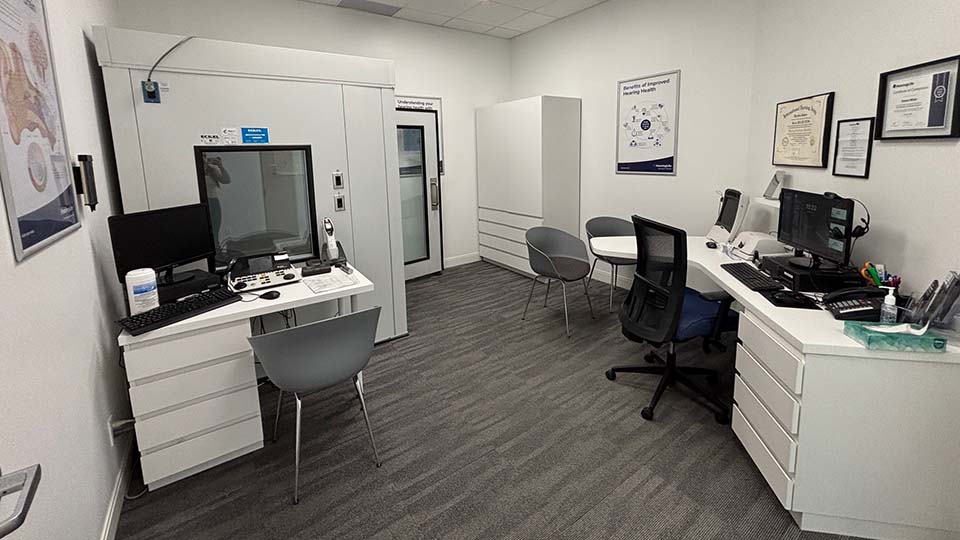 HearingLife St. Vital Clinic - hearing test room