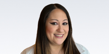 simone hennings hearing care professional portrait