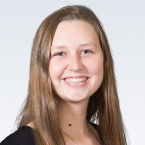 Sarah Clarkson headshot