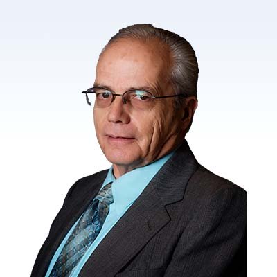 Bill Beck, hearing care specialist in professional attire