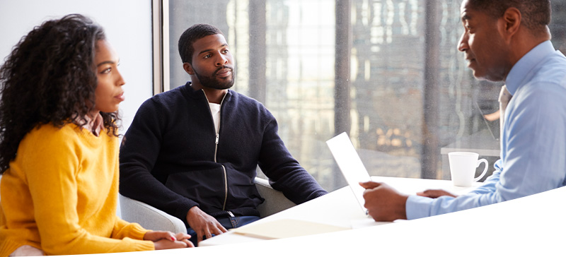 couple discussing financing 