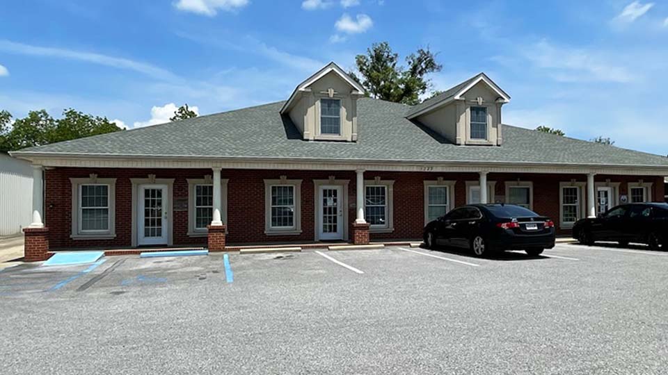 HearingLife - Oxford, AL - Outside