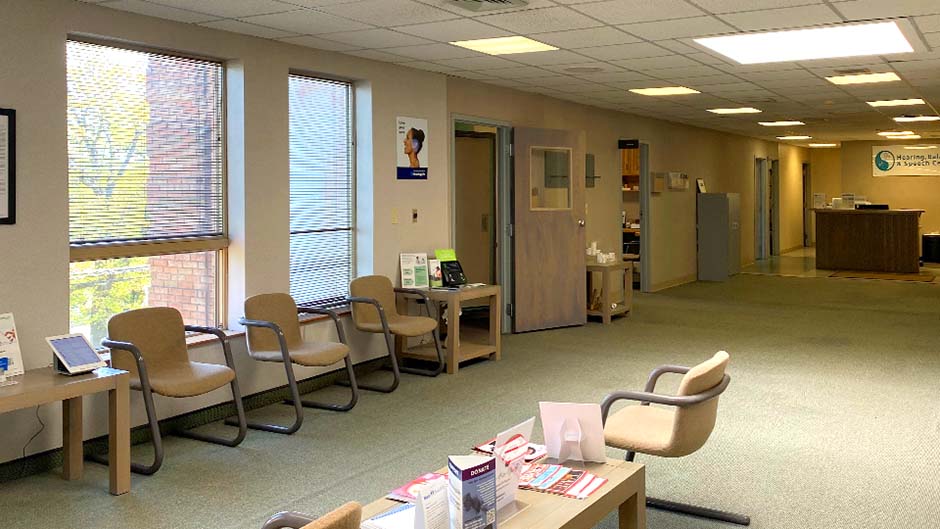 HearingLife - Waterbury, CT - Lobby