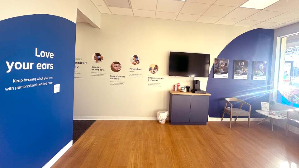 HearingLife - Melbourne FL - waiting area