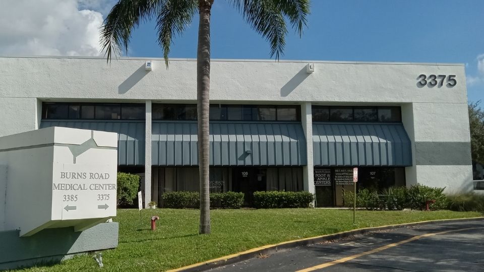 HearingLife Palm Beach Gardens FL Exterior