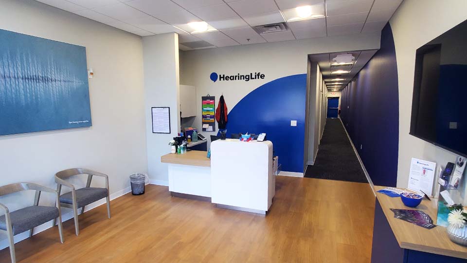 HearingLife - Aurora, IL - Lobby