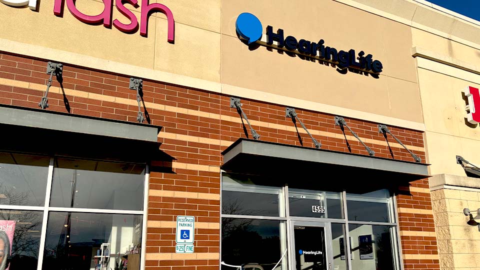 HearingLife - Barrington, IL - Front of building