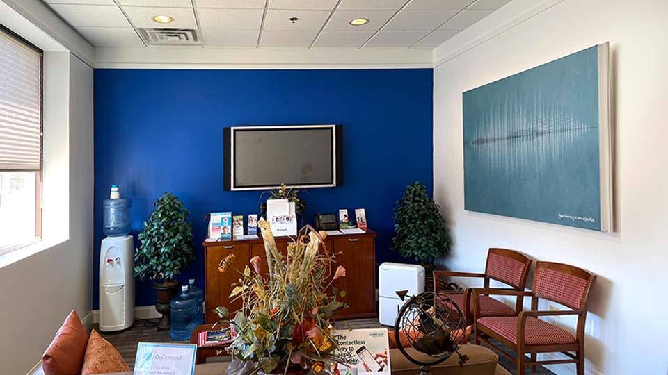 HearingLife - Niles, IL - Lobby