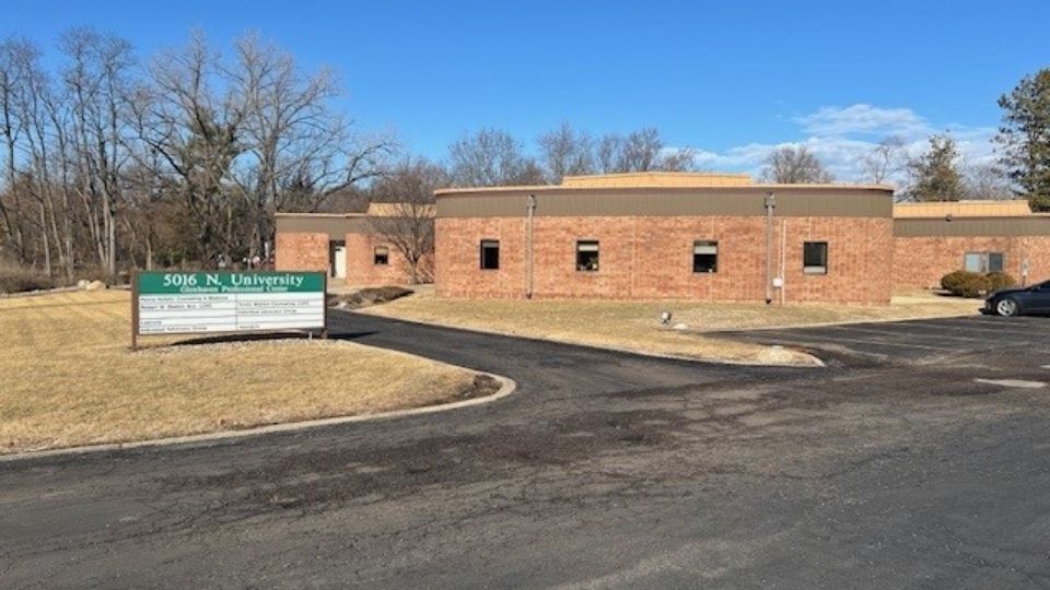 HearingLife Center Peoria IL Exterior