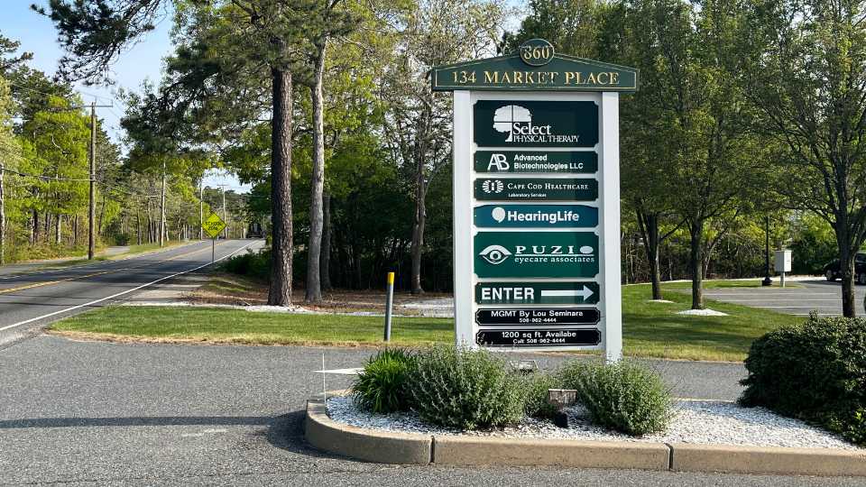 Hearinglife_MA_South_Dennis_Sign