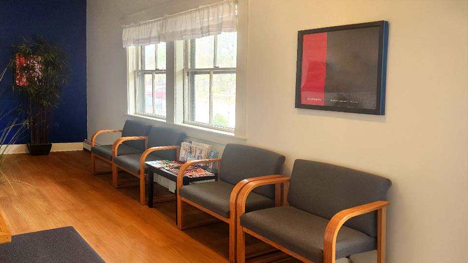 HearingLife - Farmington, ME - Lobby