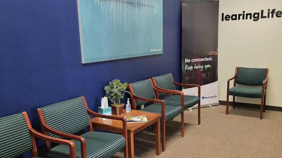 Hearinglife_MI_Petoskey_Lobby