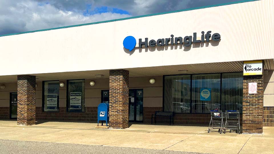 HearingLife - Troy Long Lake, MI - Outside 