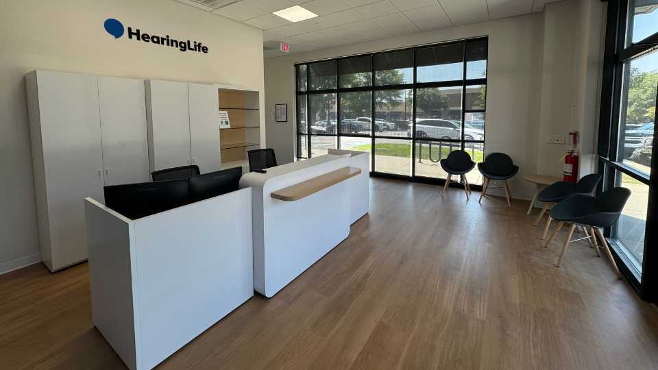 Hearinglife_NC_Apex_Lobby