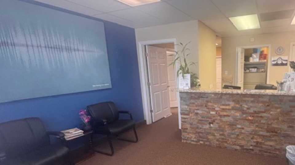 HearingLife Durham lobby
