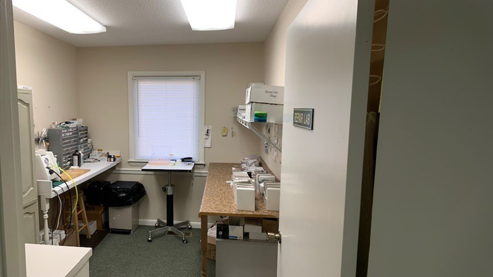 HearingLife - Fayetteville Owen, NC - Office Room