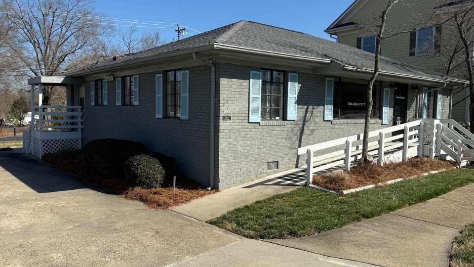HearingLife Matthews NC building