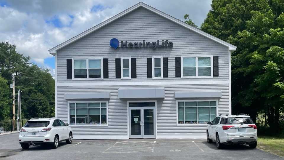 Hearinglife_NH_Plymouth_Front