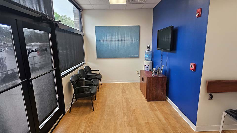 HearingLife - Dunellen, NJ - Lobby