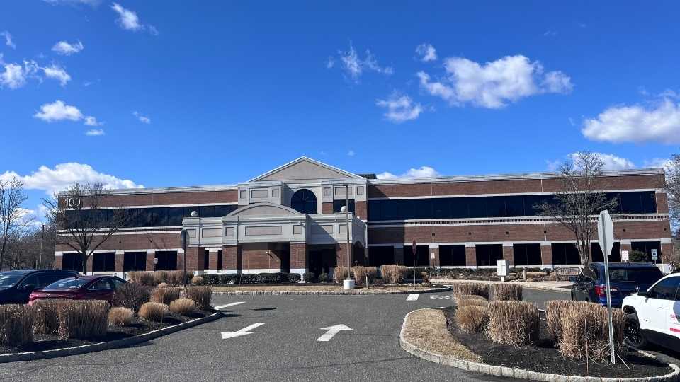 Holmdel NJ HearingLife building