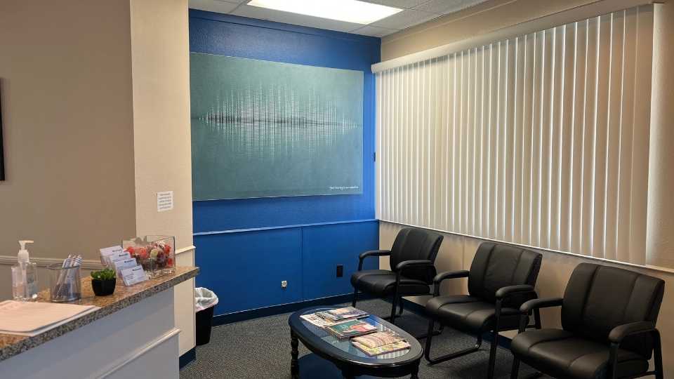 Las Vegas HearingLife lobby