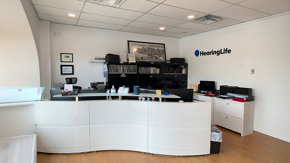 HearingLife - Bellmore, NY - Lobby