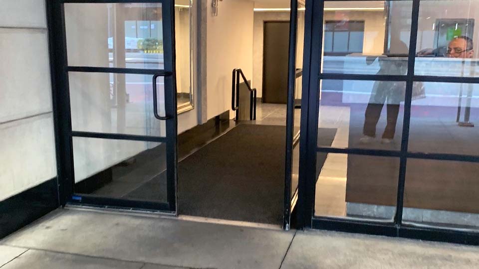 HearingLife - E. 57th St. NYC - Front door of building