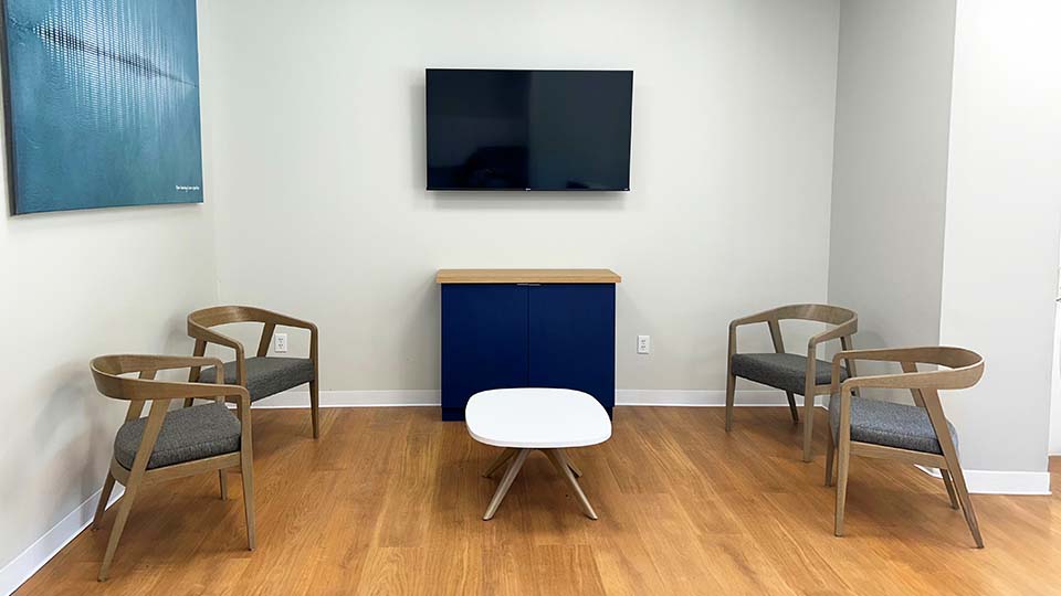 HearingLife in Newtown Square, PA - Waiting area