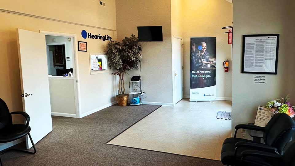 HearingLife - Suffolk VA - waiting area