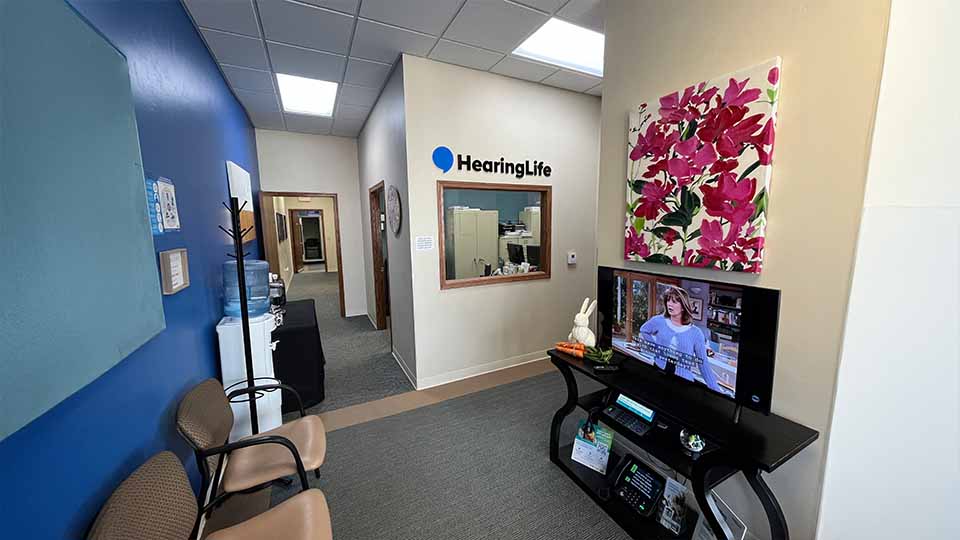 HearingLife - Green Bay, WI - Lobby
