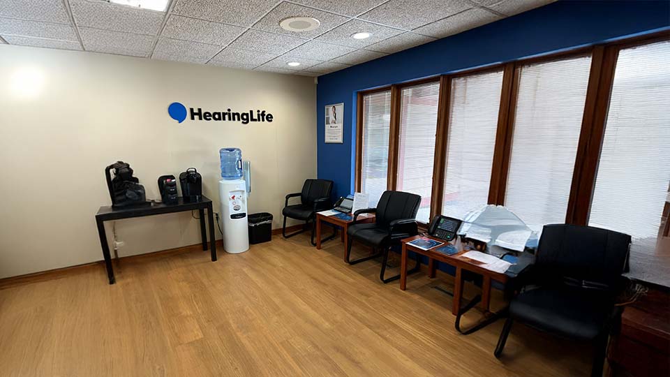 HearingLife - Manitowoc, WI - Lobby