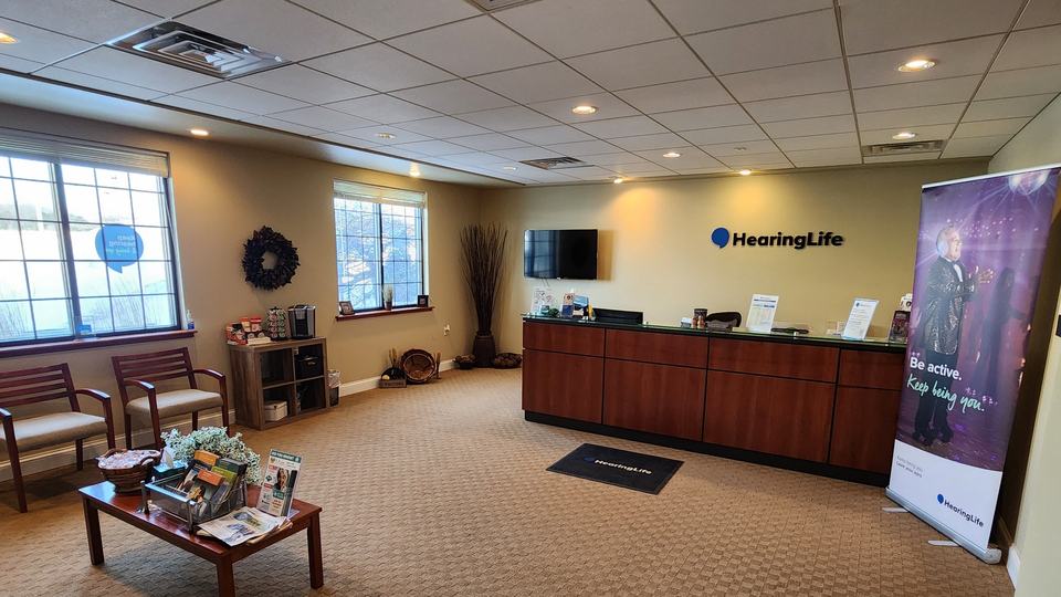HearingLife - Rice Lake WI - waiting area
