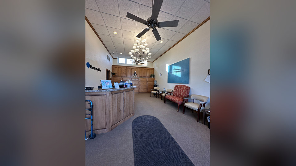 HearingLife - West Bend South Main WI - lobby