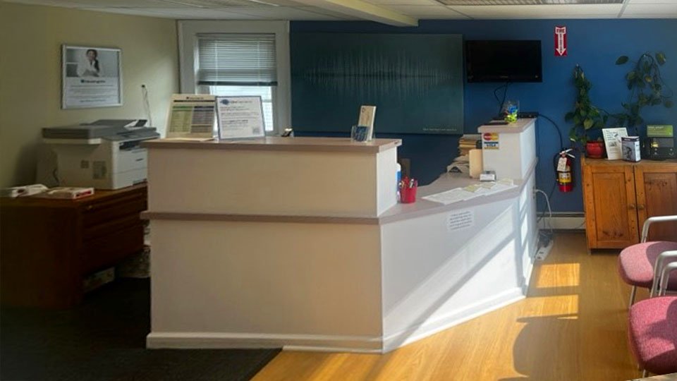 HearingLife - Norwich, CT - Lobby