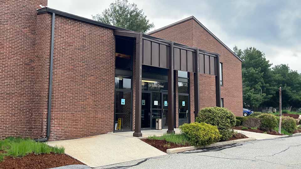 HearingLife - Shrewsbury, MA - Outside