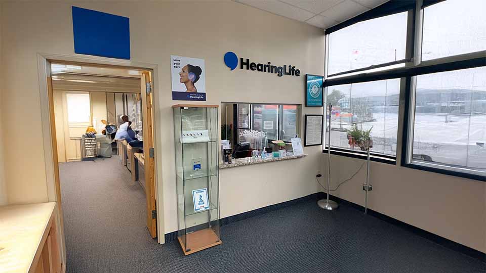 HearingLife - Dunellen, NJ - Lobby