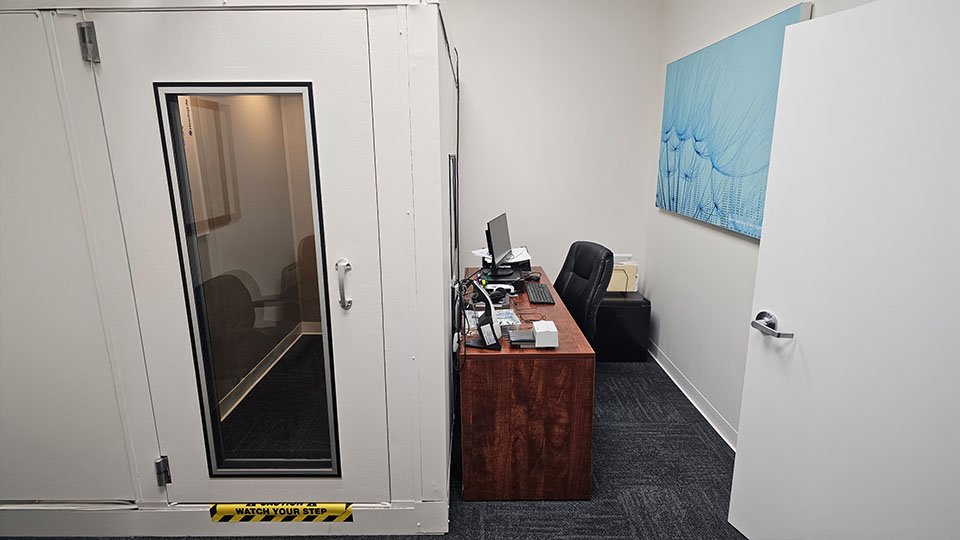 HearingLife - Dunellen, NJ - Office Desk