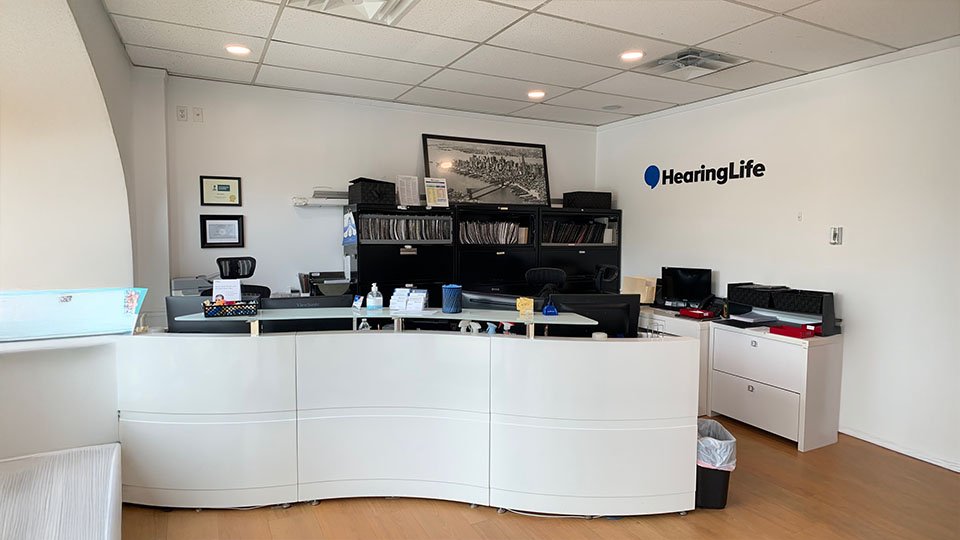 HearingLife - Bellmore, NY - Lobby