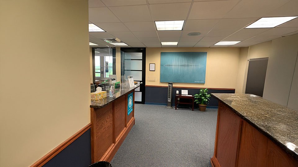 HearingLife - Jericho, NY - Lobby